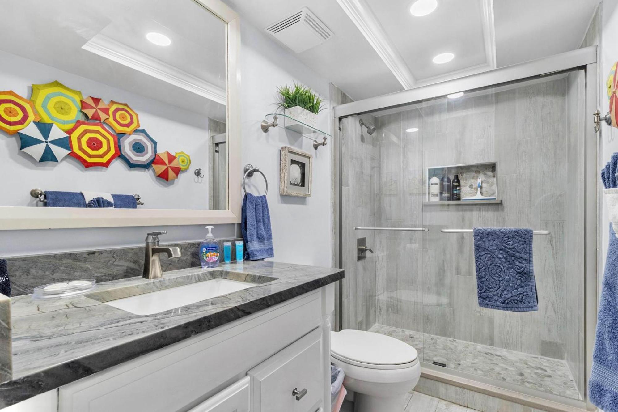 Beach Oasis - No Storm Damage & Guest Ready! Come Enjoy The Heated Pool & Relax At The Beach! Clearwater Beach Exterior photo